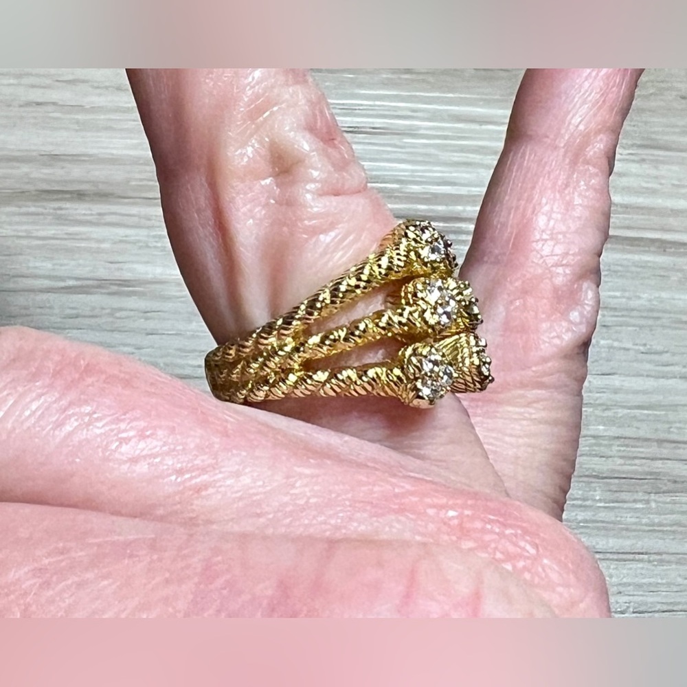 Judith Ripka Sterling Silver & 14K Gold Clad Diamonique Hearts Ring, Size 7, 9g - Picture 10 of 11